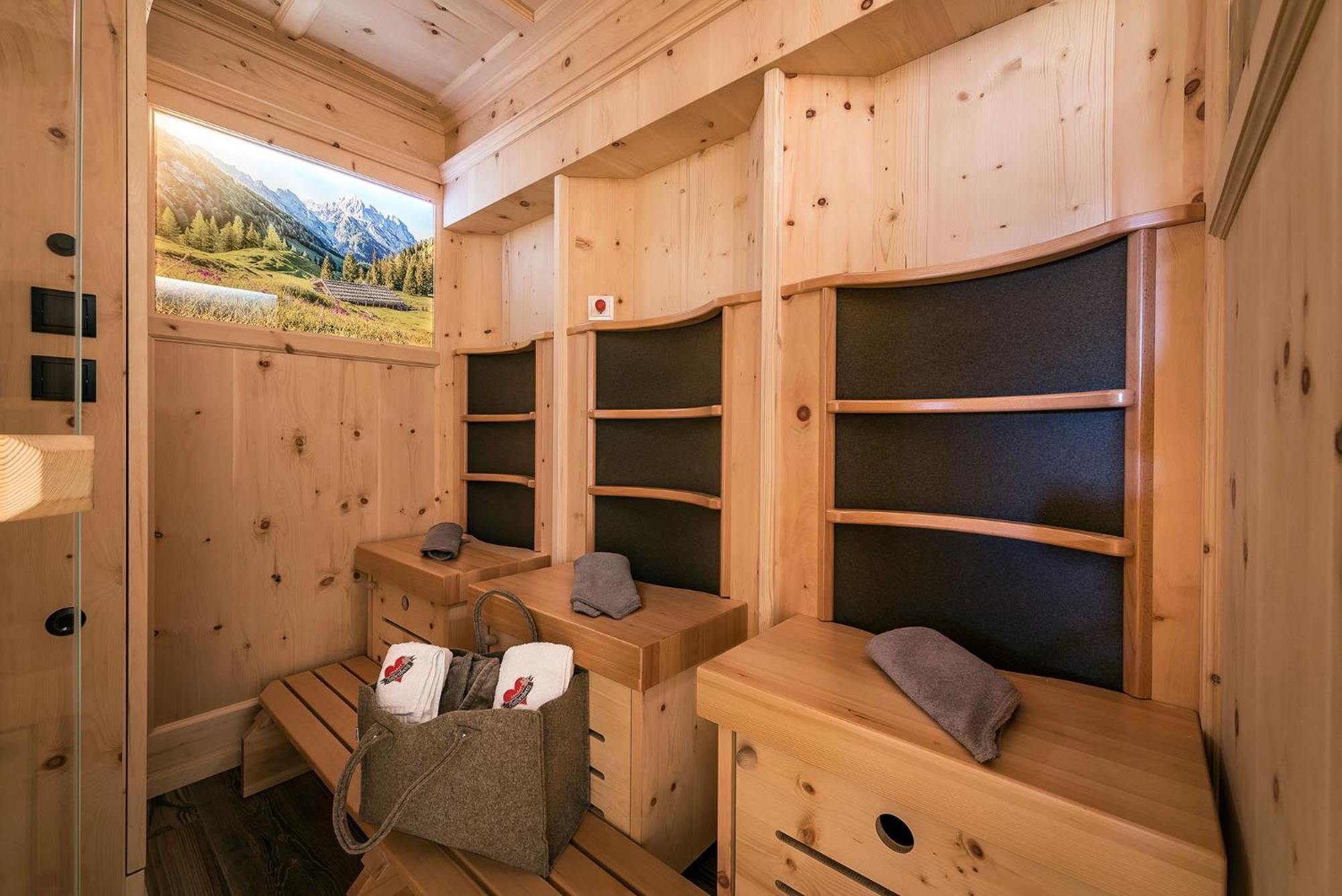 Chalets Almdorf Haidenberg Brunico Szoba fotó